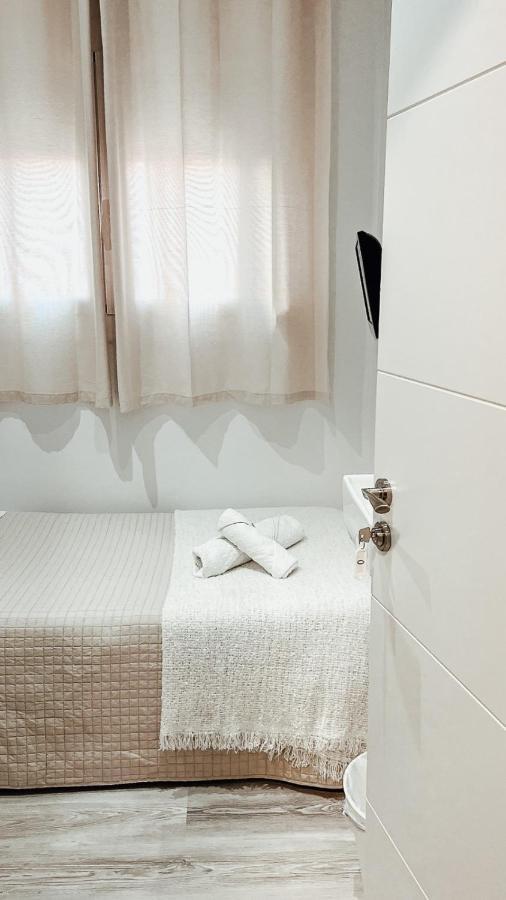 Hostal Ruta De Francia Βαρκελώνη Εξωτερικό φωτογραφία