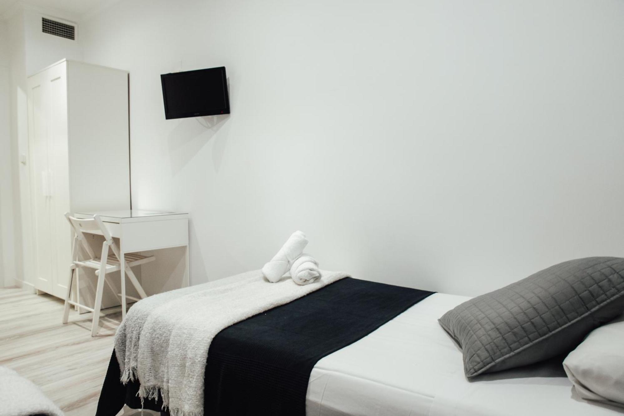 Hostal Ruta De Francia Βαρκελώνη Εξωτερικό φωτογραφία