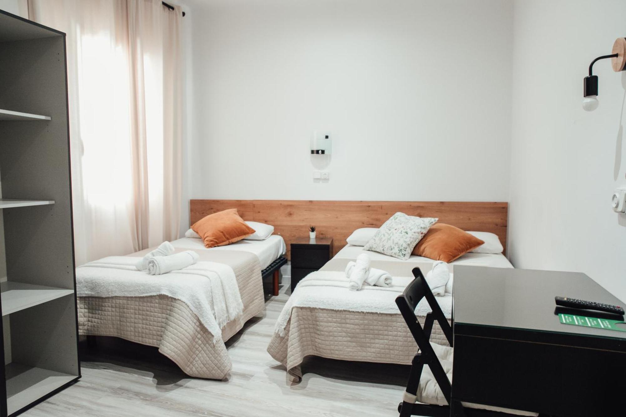 Hostal Ruta De Francia Βαρκελώνη Εξωτερικό φωτογραφία