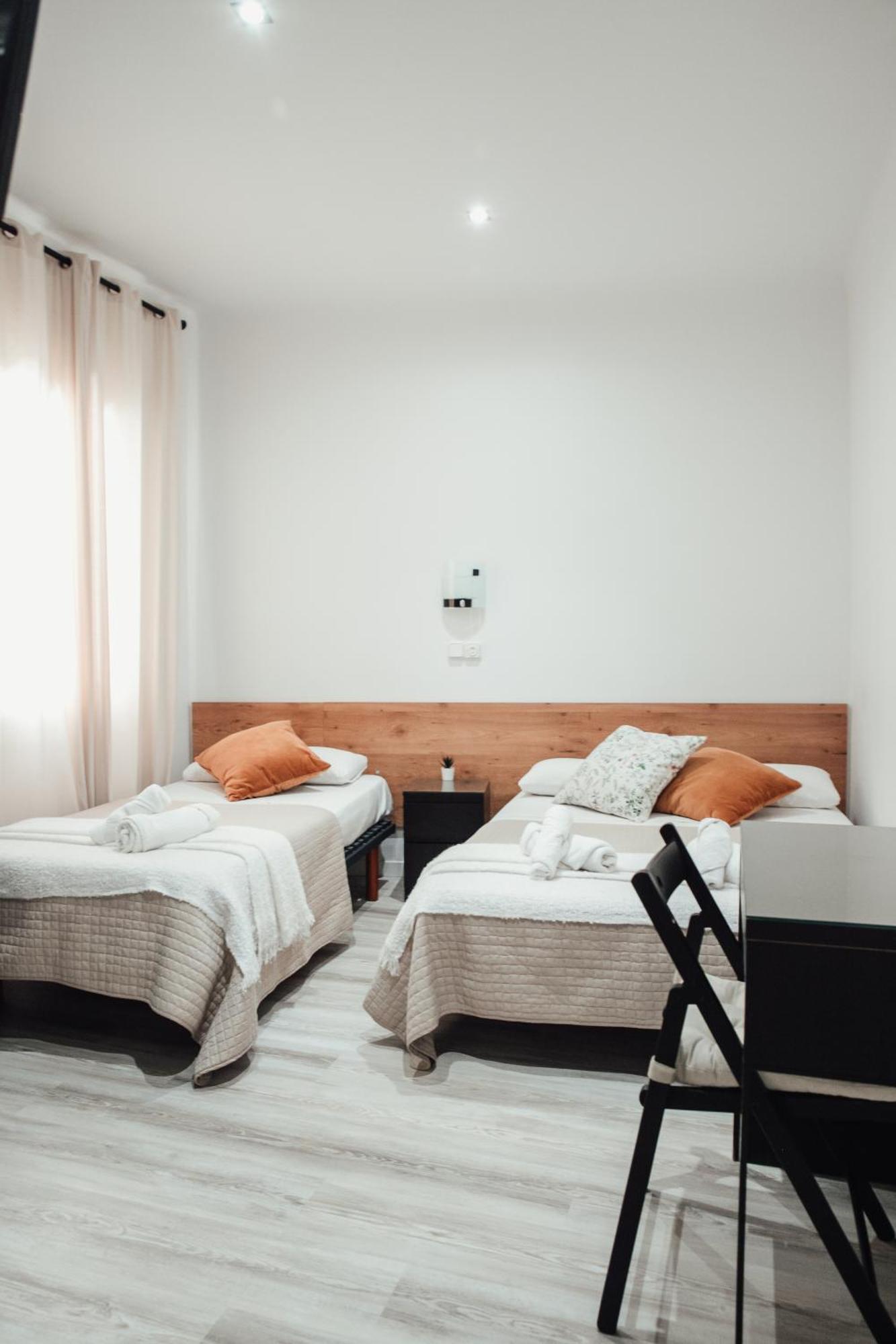 Hostal Ruta De Francia Βαρκελώνη Εξωτερικό φωτογραφία